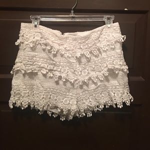 White lace shorts
