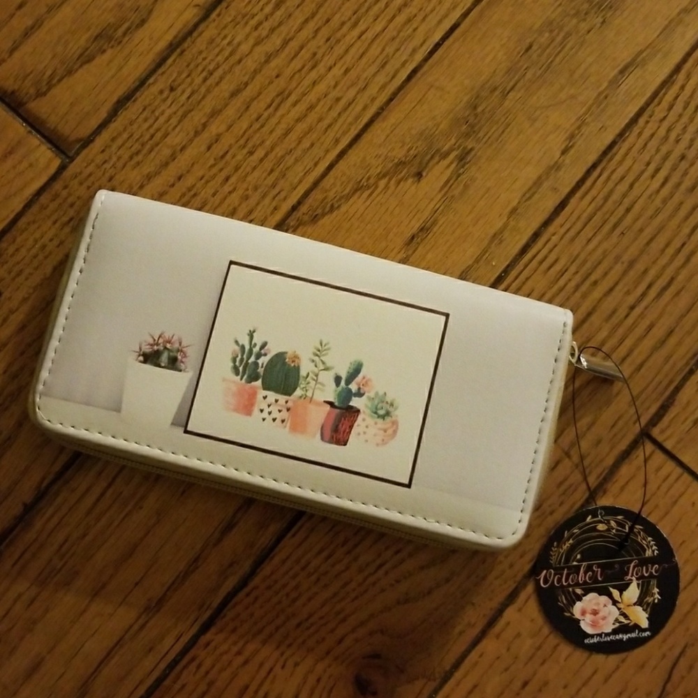 Succulent zip around wallet