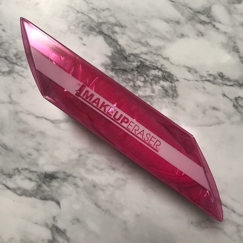 The Original Makeup Eraser - Picture 4 of 4