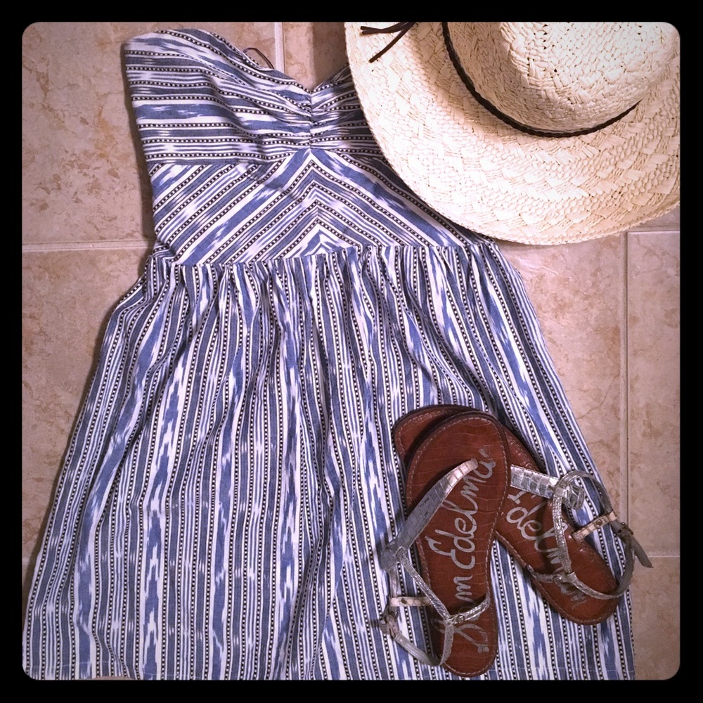 Roxy dress
