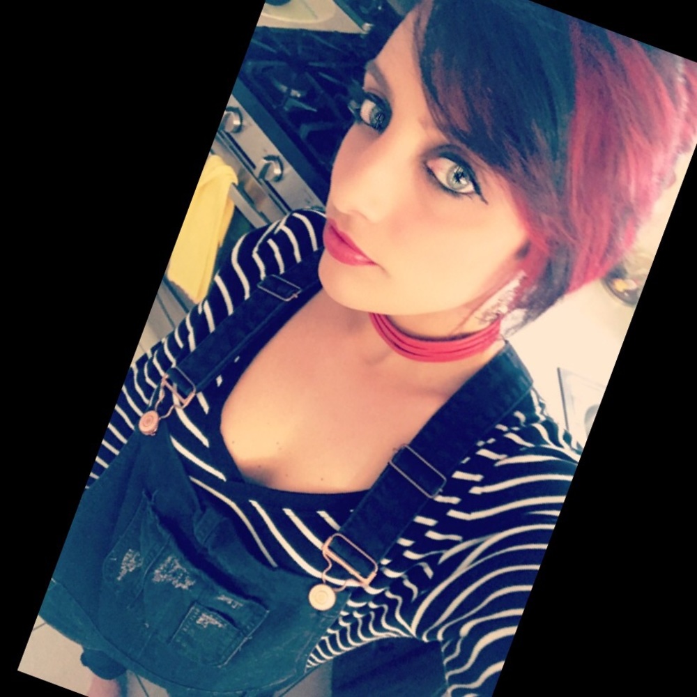 Meet your Posher, Christina