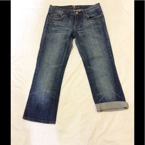 Seven For All Mankind Jean Capri w/jeweled pockets