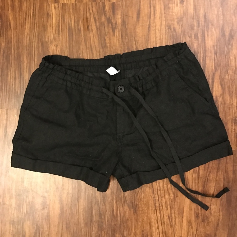 Linen Shorts Black
