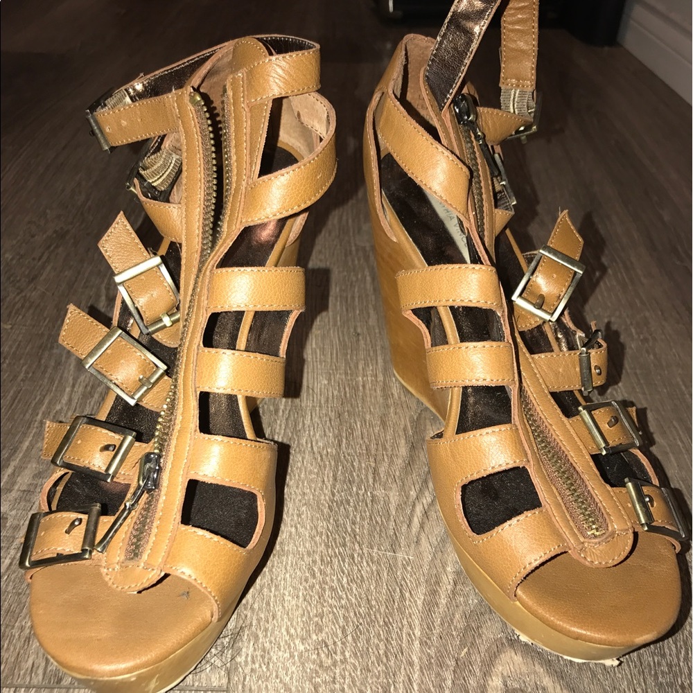 Tan platform scrappy wedges
