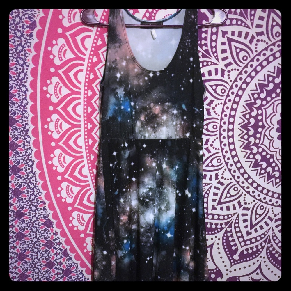 🌙✨Galaxy skater dress 🌙✨