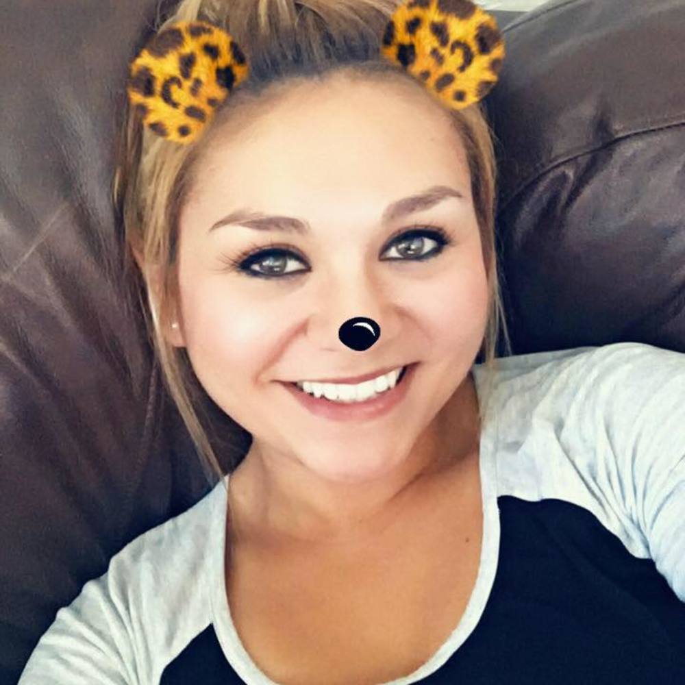 Meet your Posher, Iris