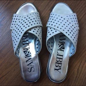 NWOT Sam & Libby Target Slides -White, Size 8