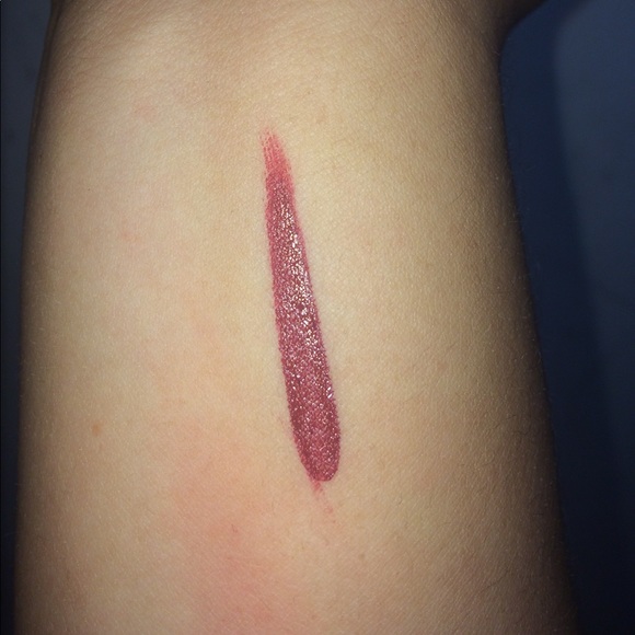 Babi lipstick best matte lipstick will not smear! - Picture 3 of 3