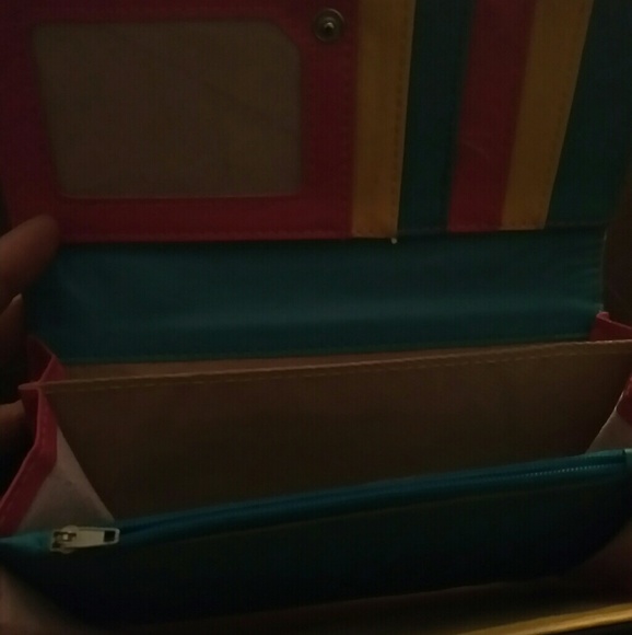 Wallet/Billfold - Picture 2 of 2