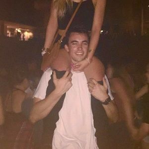 Meet your Posher, Seth