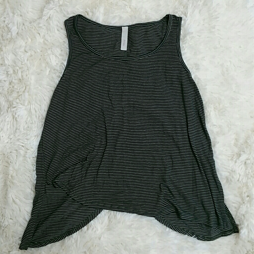 Primi button back asymmetrical tank top