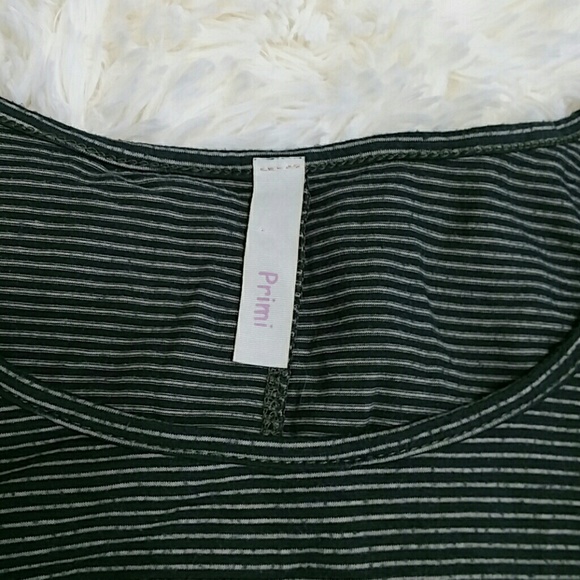 Primi button back asymmetrical tank top - Picture 2 of 6