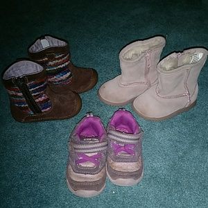 Lot of 3 toddler girl shoes, size 4