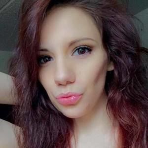 Meet your Posher, Angie