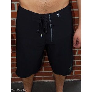 Mens black Hurley Phantom board shorts