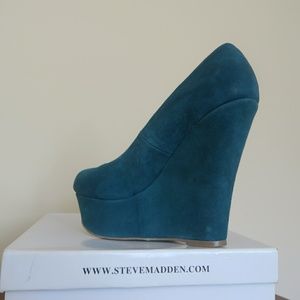 Suede heels