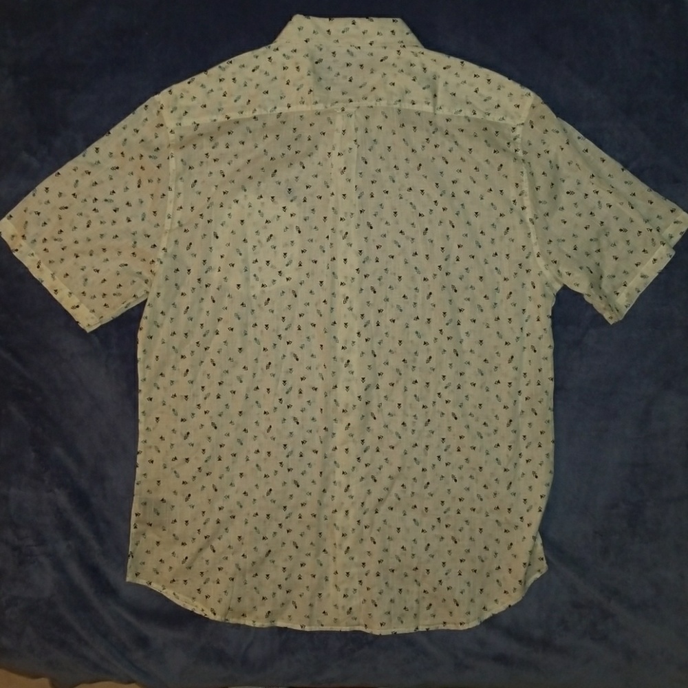 Volcom short sleeve button down - Picture 8 of 8