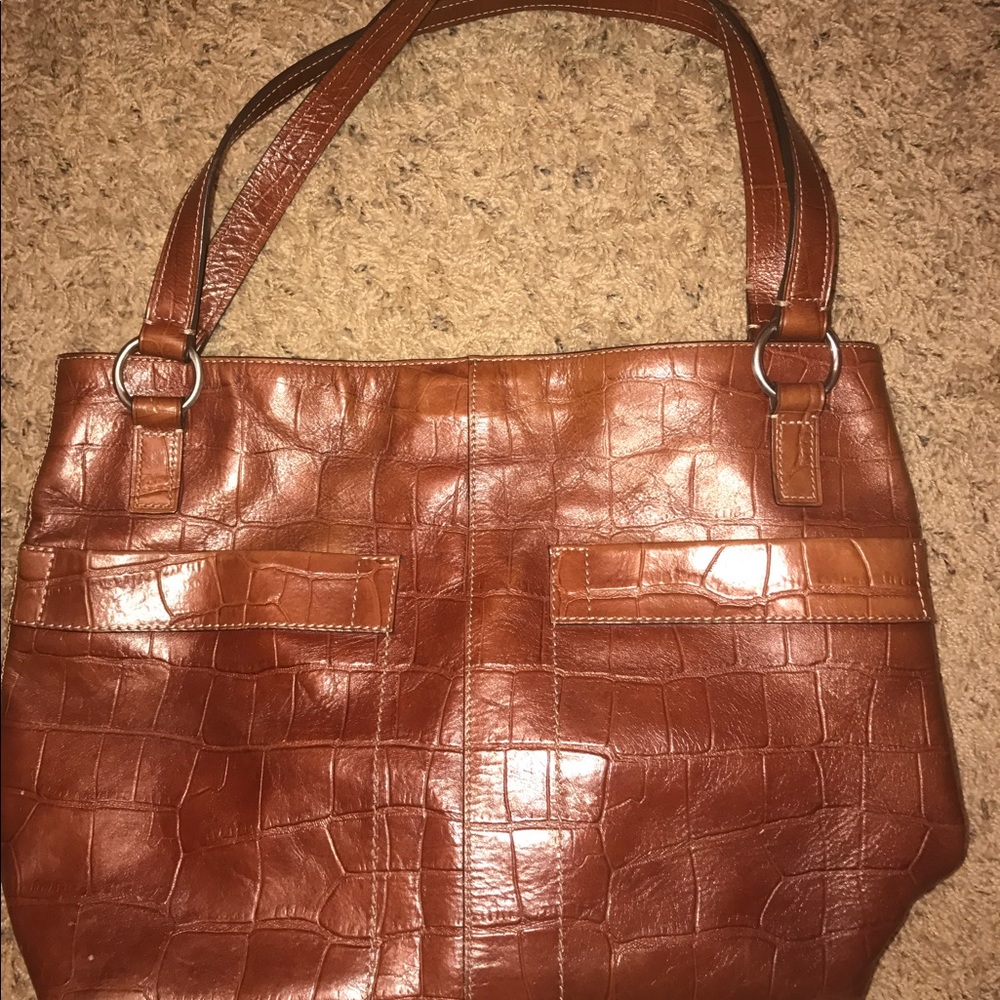 Authentic brown leather FOSSIL purse!
