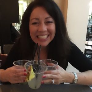 Meet your Posher, Nancy