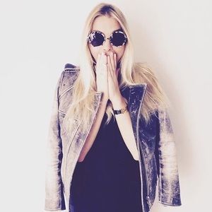 Krewe Louisa sunglasses in Interstellar 24K