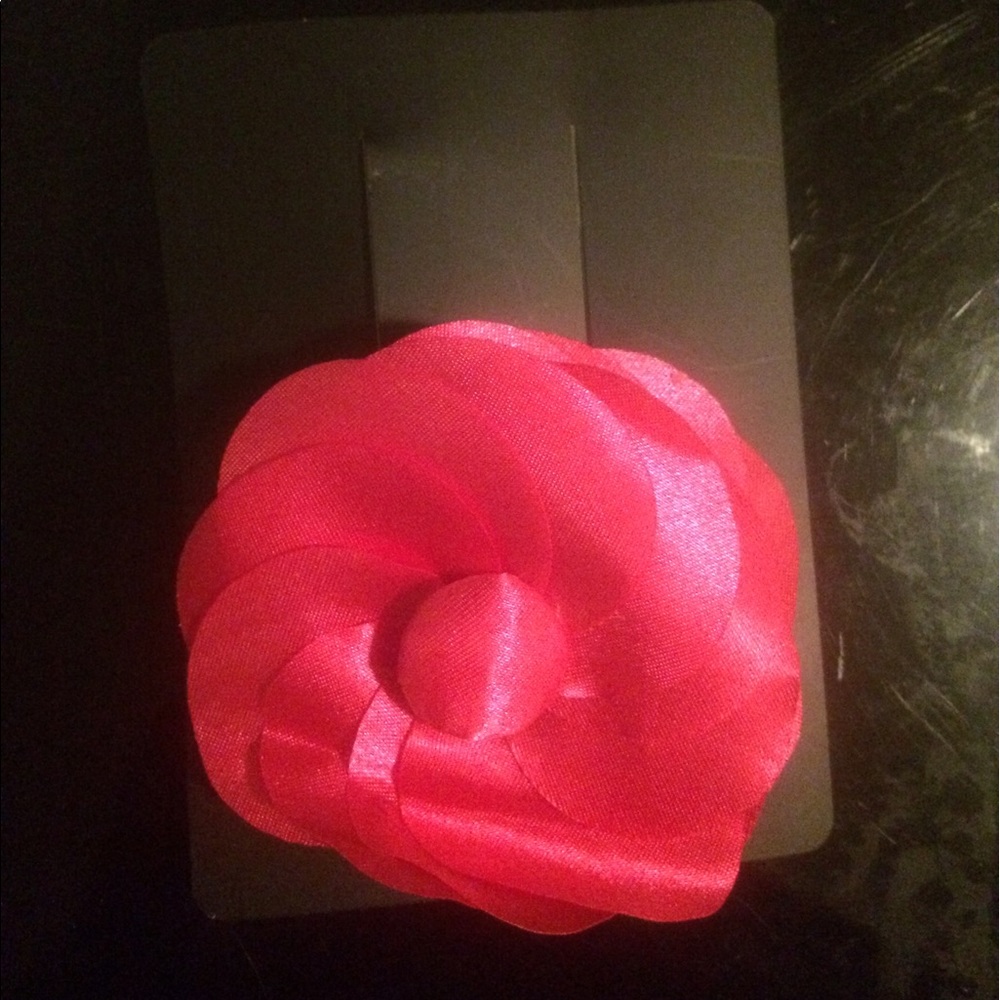 (4 for $20) brand new pink flower for hair