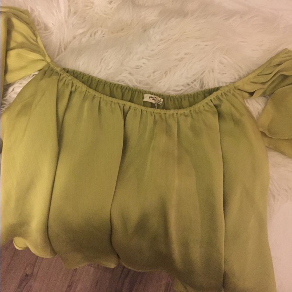 NWT green off the shoulder top
