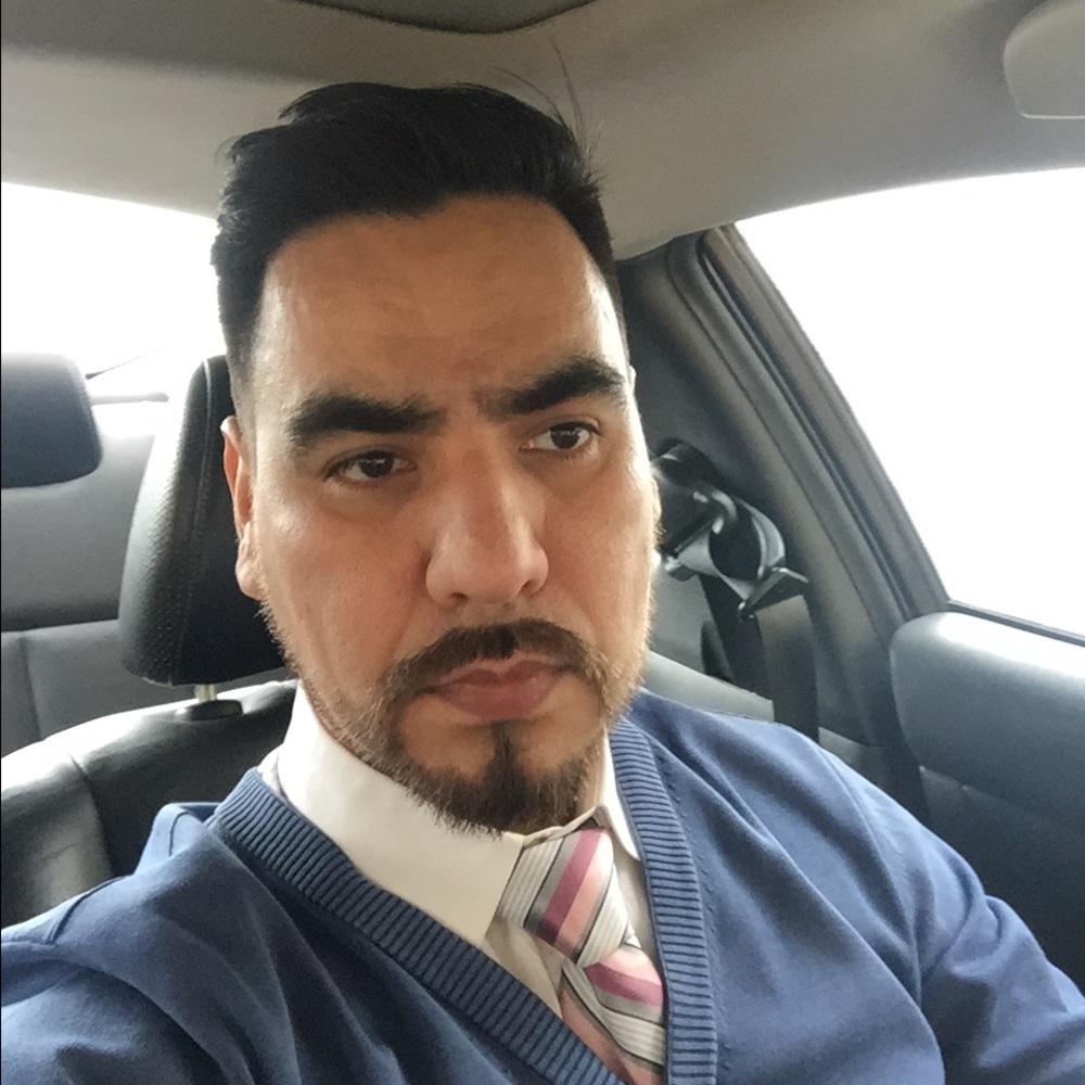Meet your Posher, Luis