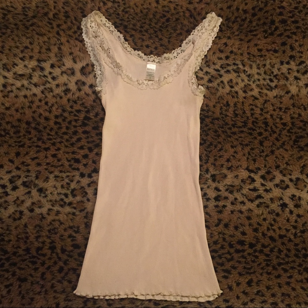 🍌 Banana Republic Yellow Cream Lace Tank 🌼