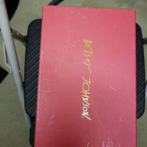 Ankle too fat for these beauties!