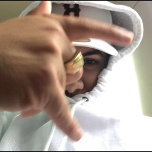 Meet your Posher, Luis