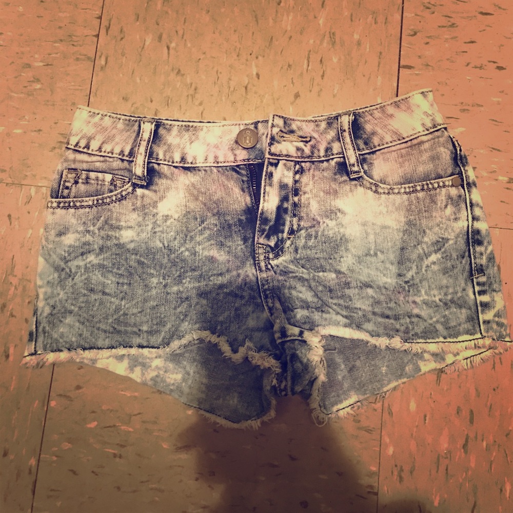 Acid wash shorts