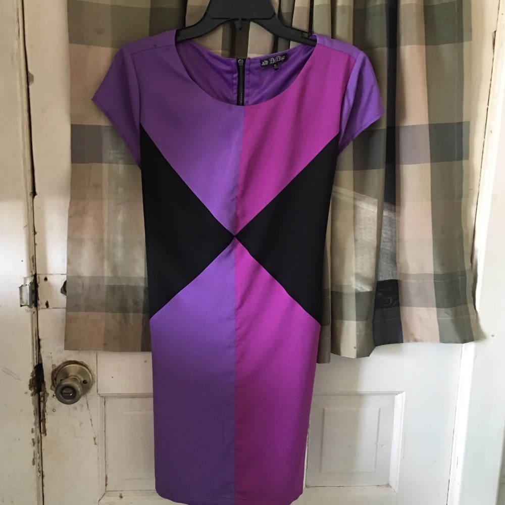 Color block dress - size medium