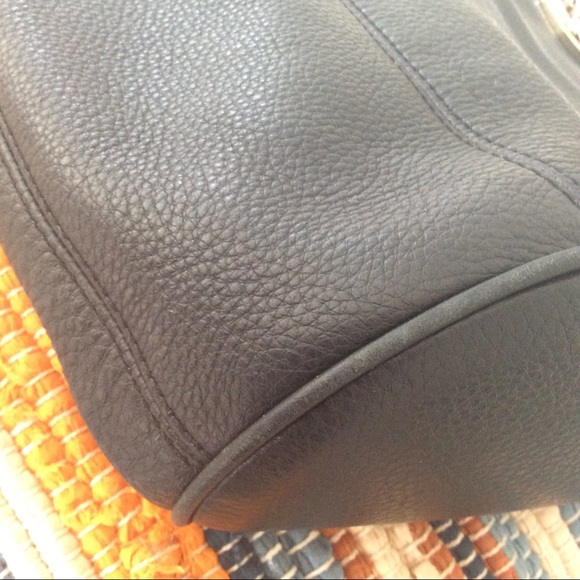 Michael Kors Jet Set black tote - Picture 6 of 8