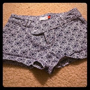 Red camel shorts