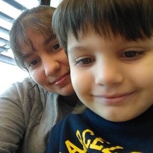 Meet your Posher, Ivette