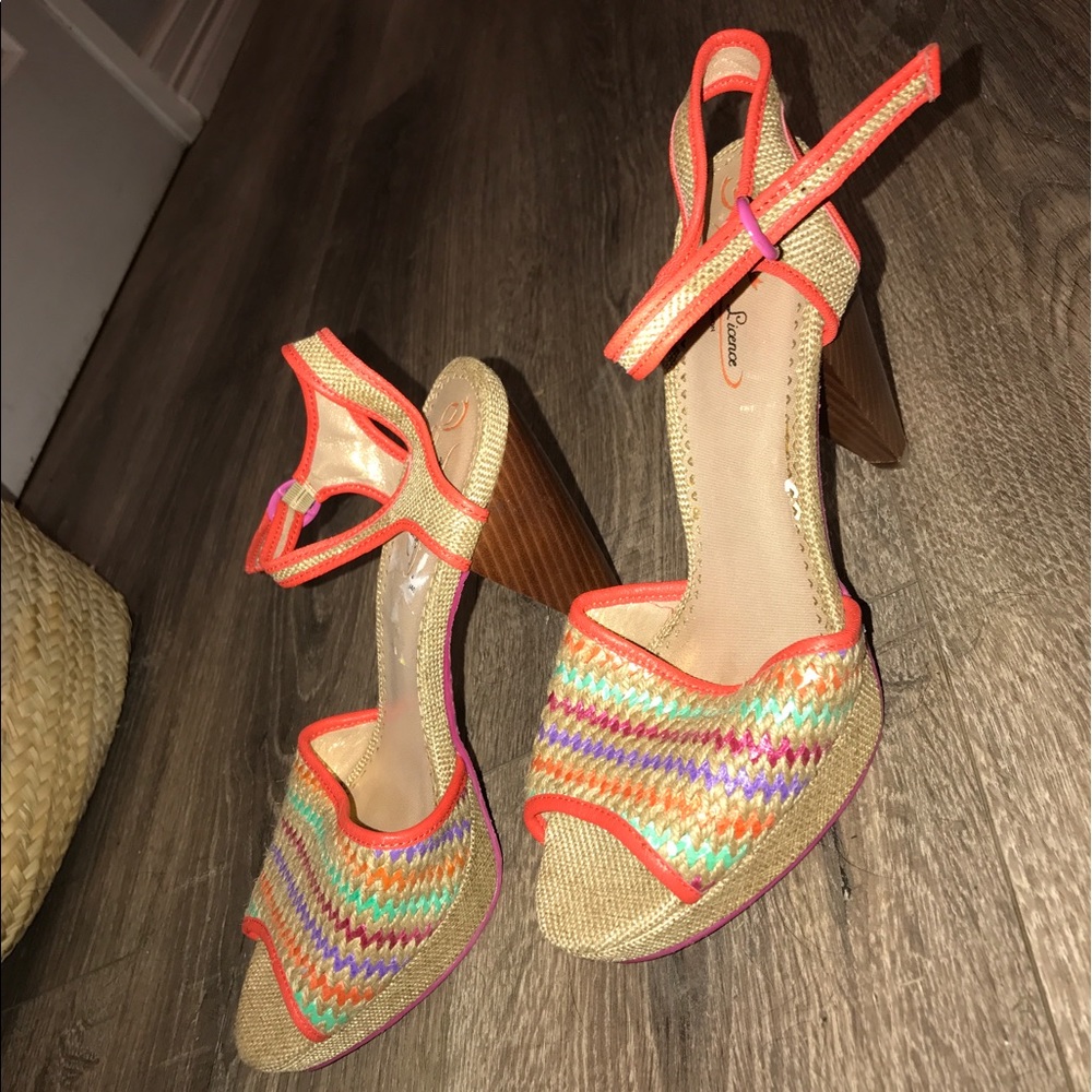 Vintage woven heels