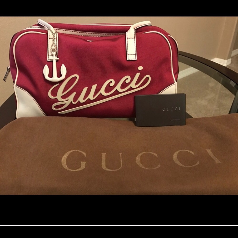 100% Authentic Gucci handbag