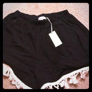 Entro shorts with tassels