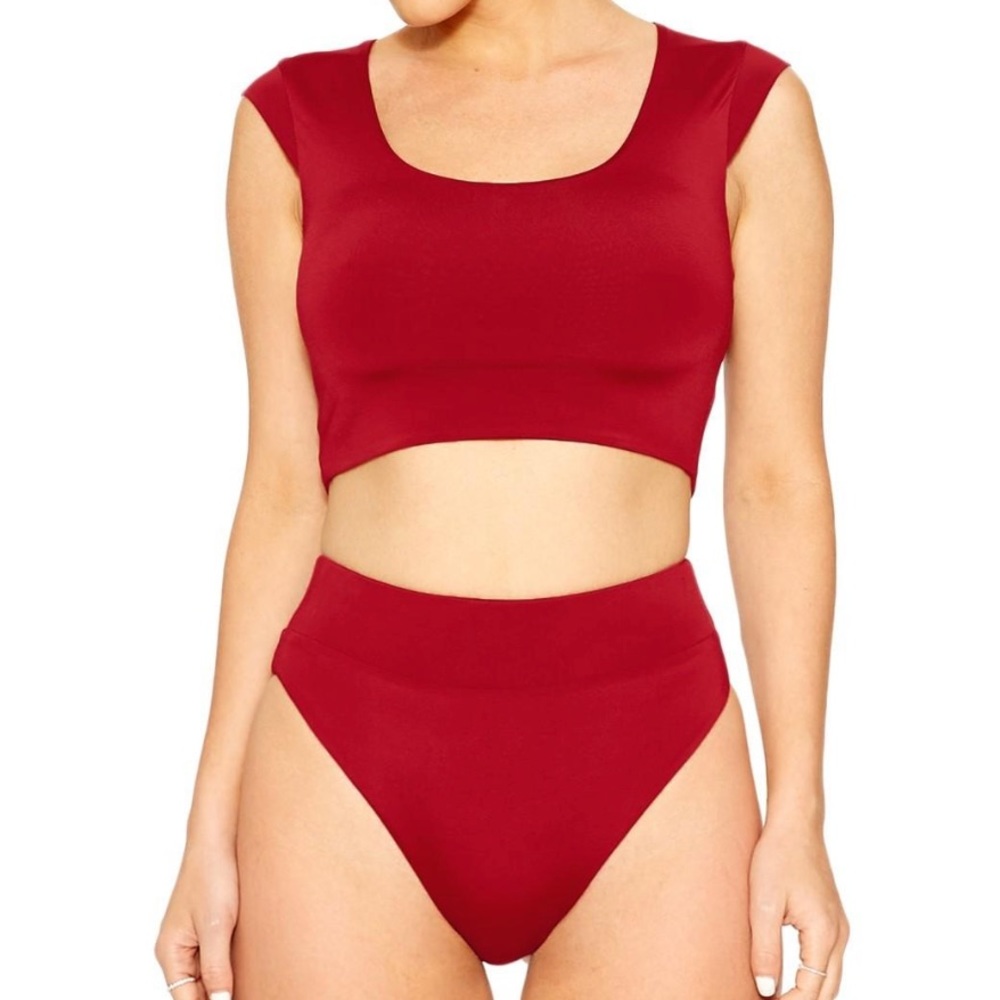 Naked wardrobe bikini