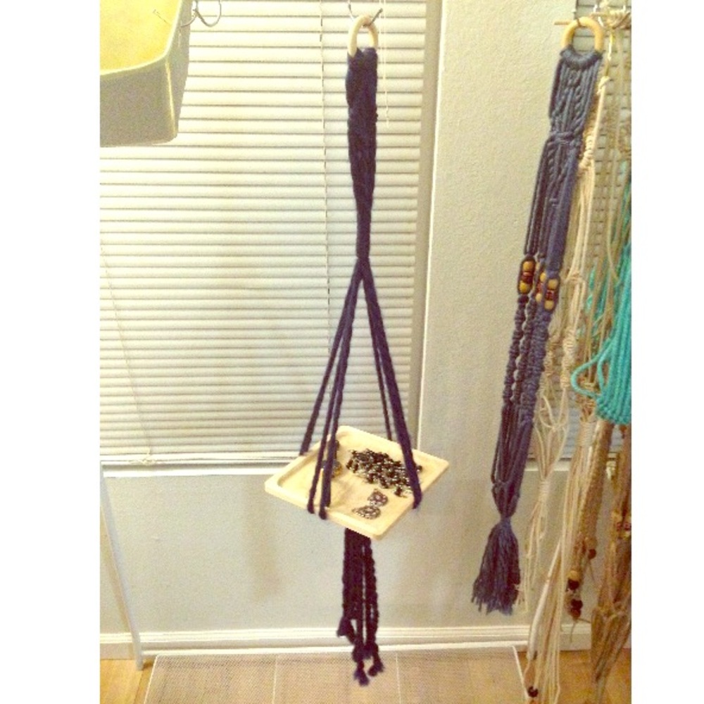☀️ Clearance ☀️Boho Hanging Shelf
