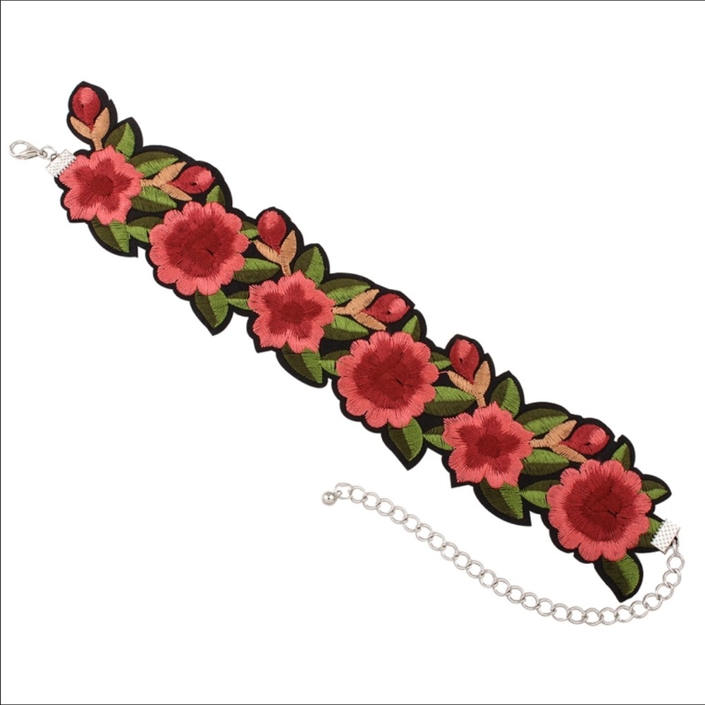 Price Firm ❤️ Boho Steampunk Rose Floral Choker - Picture 4 of 4