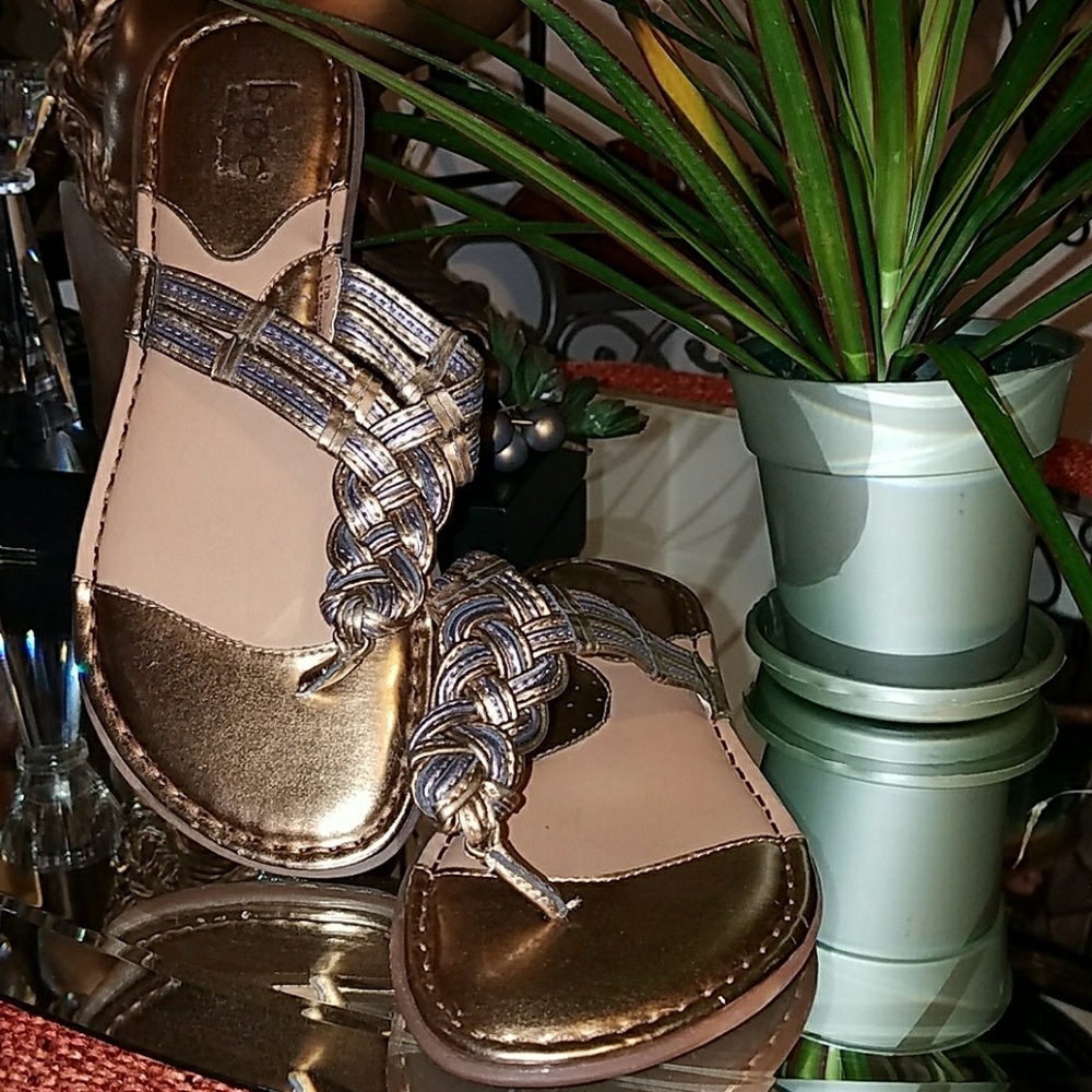 NEW  gold and silver sandals