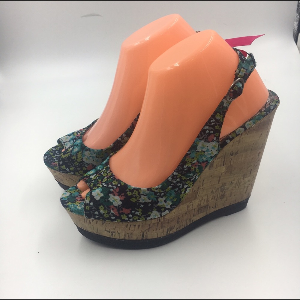 New Material Girl floral wedges sandals