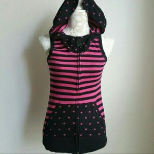Abby Dawn Black & Pink Sleeveless Hoddie