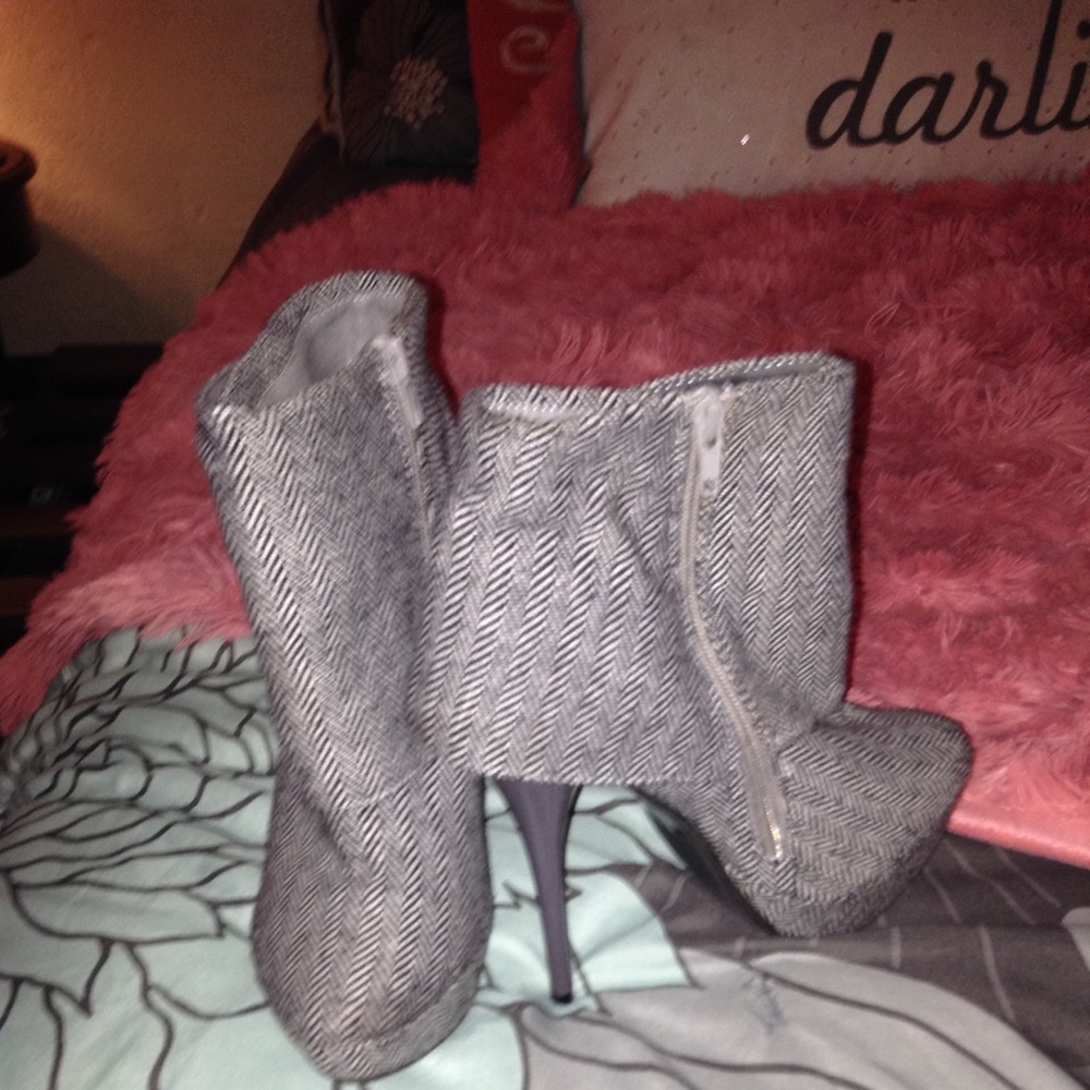 Boot heels - Picture 2 of 2