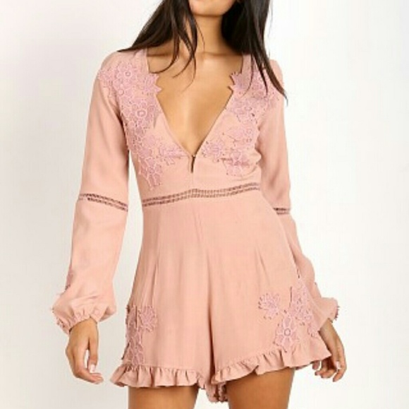 😱LAST ONE😱NWT FOR LOVE AND LEMONS ROMPER - Picture 6 of 8