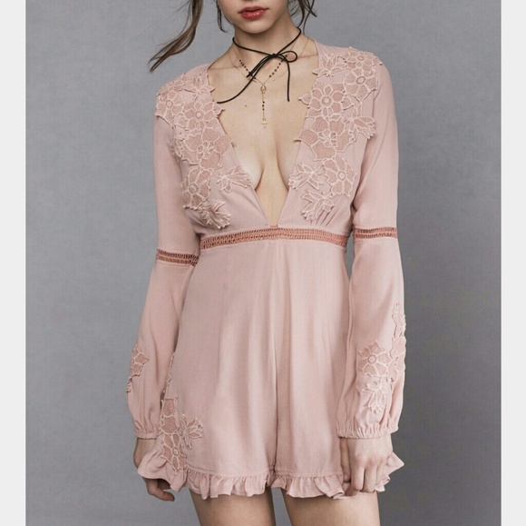 😱LAST ONE😱NWT FOR LOVE AND LEMONS ROMPER - Picture 5 of 8