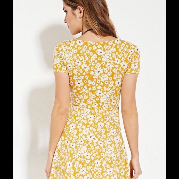 Floral dress - Picture 2 of 3