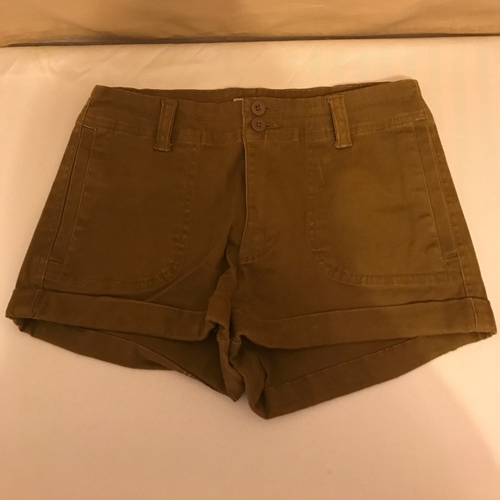 High rise khaki shorts