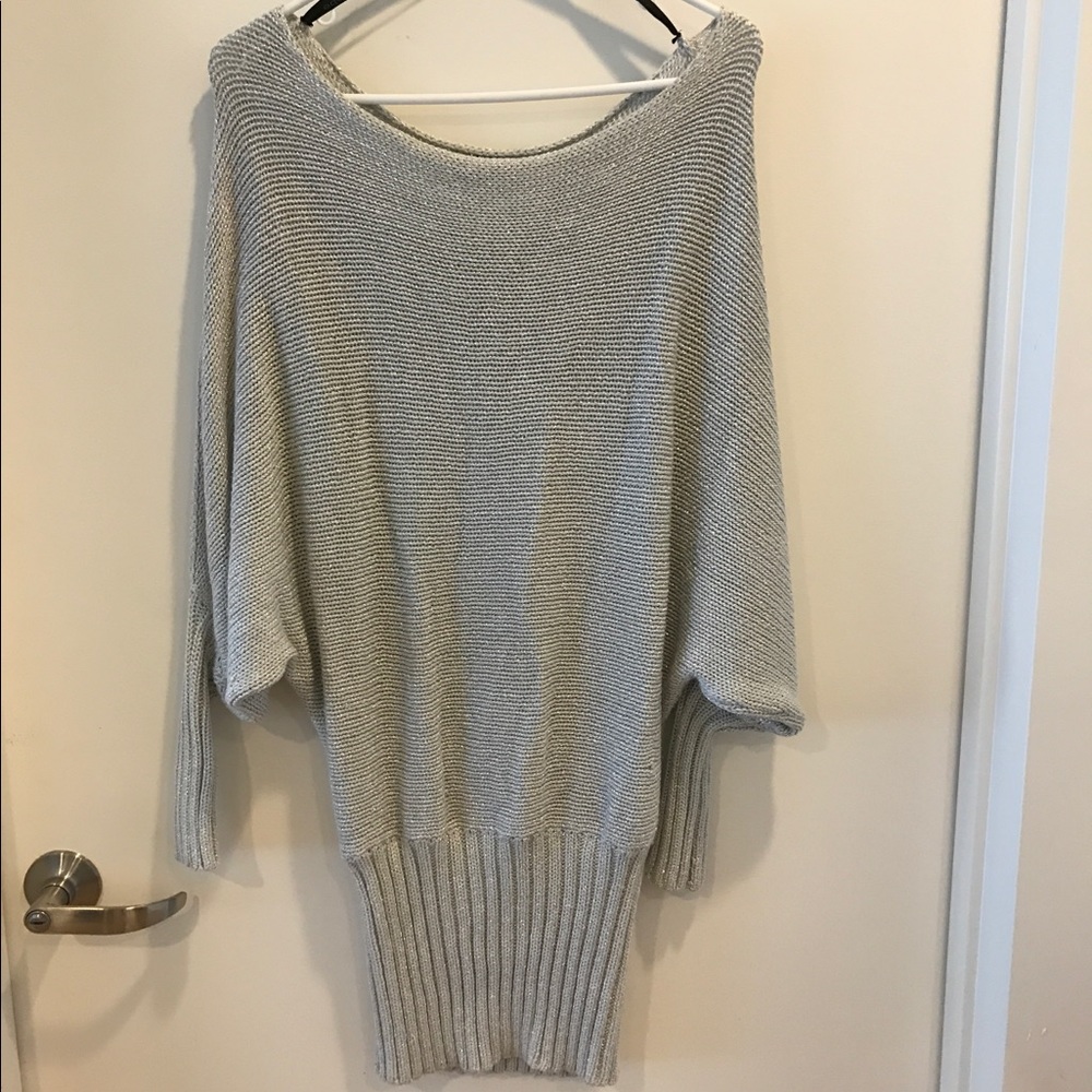 Silver crochet tunic sweater ❤